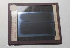 Broken protective glass shows how much air enhances silver mirroring formation. Broken protective glass shows how much air enhances silver mirroring formation