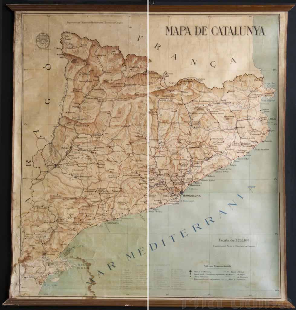 Mapa de Catalunya abans (esquerra) i després (dreta) de la restauració