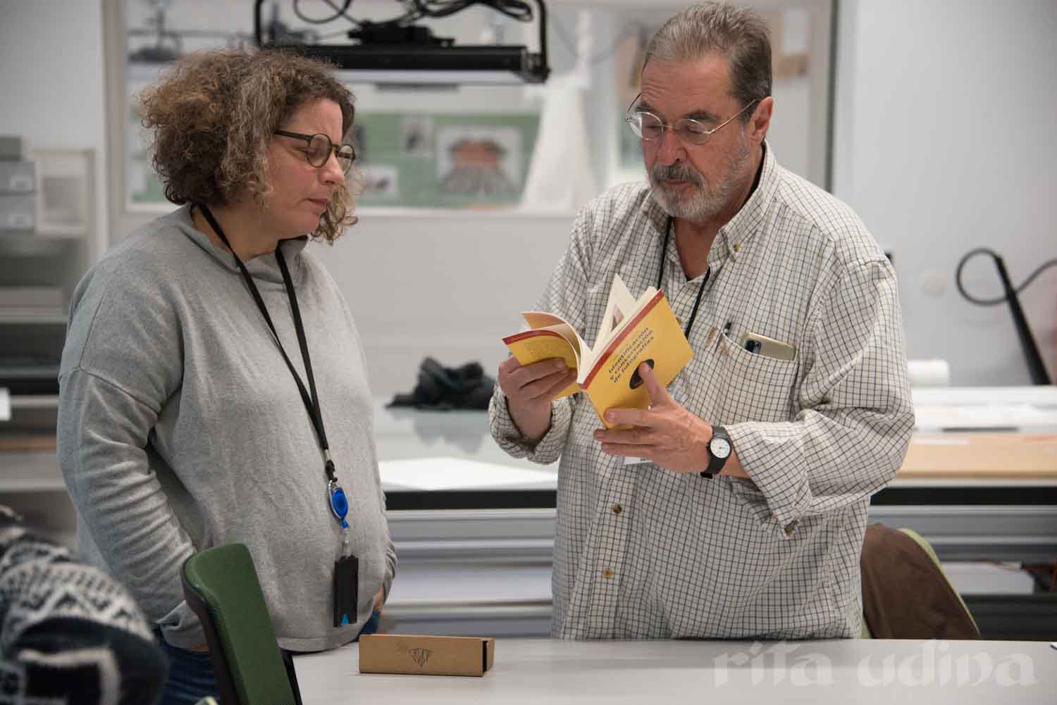 Kathrin Guthmann, paper conservator (National Museum, Oslo) and Jordi Mestre, photograph conservator (Girona, Spain) workshop photograph conservation.