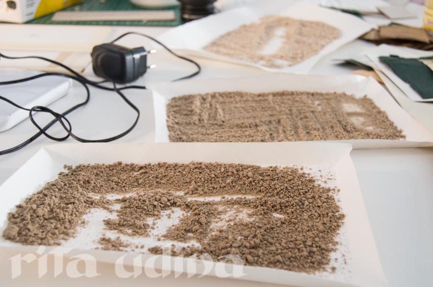 Cellulose powder for paper infills on paper conservation